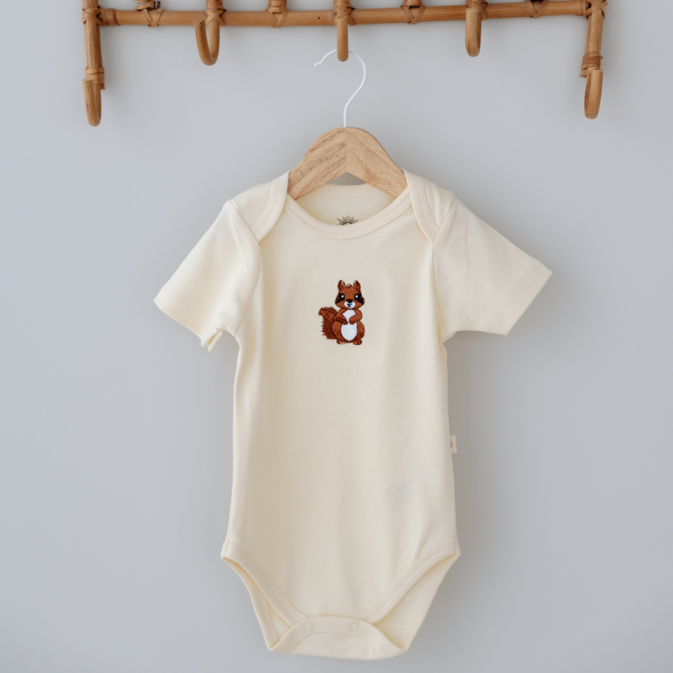 %100 Pamuklu Sevimli Sincap Nakışlı Kısa Kollu Tek Üst