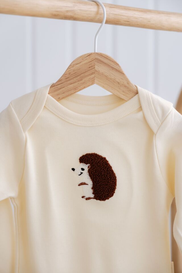 %100 Pamuklu Sevimli Kirpi Nakışlı Uzun Kollu Alt Üst Bebek Takımı