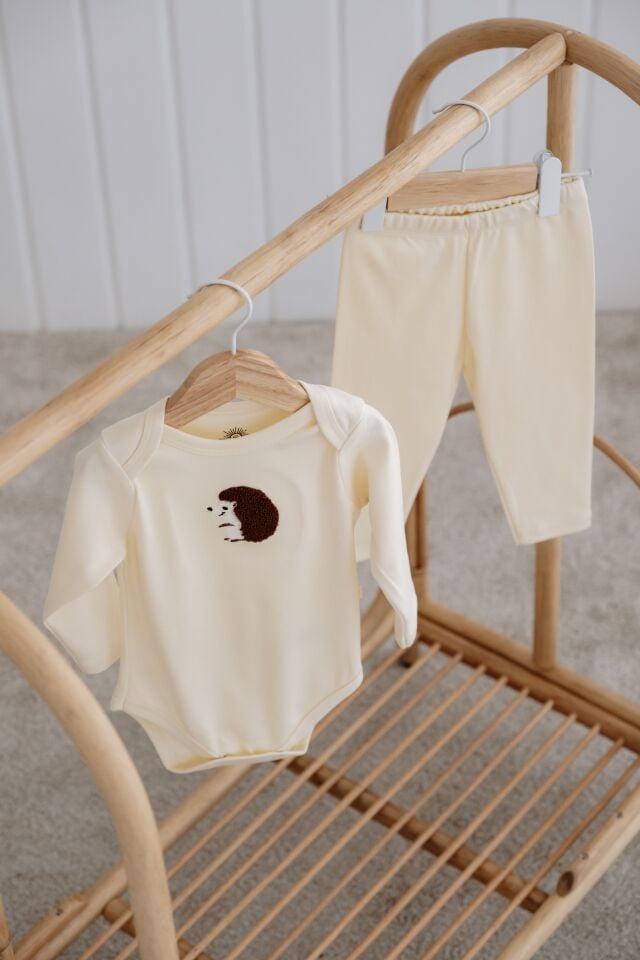 %100 Pamuklu Sevimli Kirpi Nakışlı Uzun Kollu Alt Üst Bebek Takımı